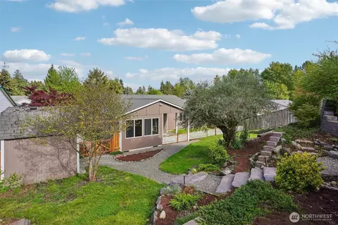 Exterior - 25208 38th Ave E, Spanaway, WA 98387 photo 11 of 13