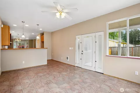 Living - 25208 38th Ave E, Spanaway, WA 98387 photo 7 of 7