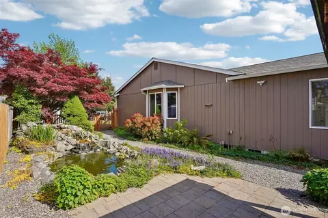 Exterior - 25208 38th Ave E, Spanaway, WA 98387 photo 10 of 13