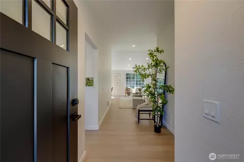 Entry Way - 5602 142nd Pl SE, Everett, WA 98208 photo 1 of 3