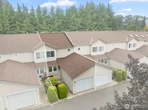 6305 111th Ave E, Puyallup, WA 98372