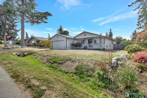 1870 Edgewood Dr, Camano Island, WA 98282