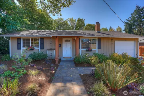 4014 S 17th St, Tacoma, WA 98405