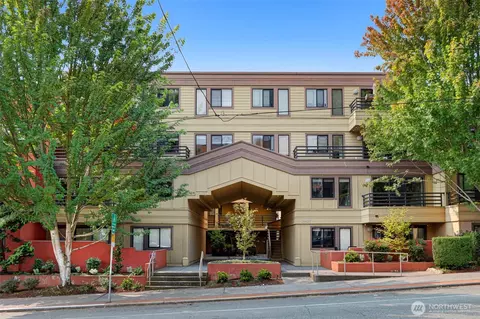 3401 Wallingford Ave N #403, Seattle, WA 98103