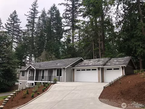 29 Rocky Ridge Dr, Bellingham, WA 98229