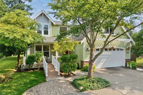 2428 Jones Ave NE, Renton, WA 98056