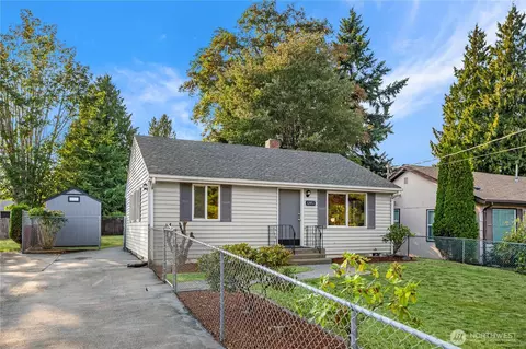 12853 Occidental Ave S, Burien, WA 98168