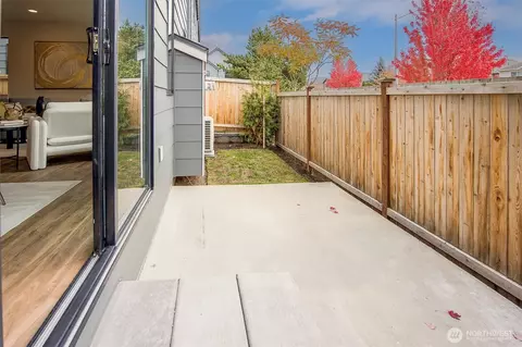 Exterior - 4001 215th St SE #A, Bothell, WA 98021 photo 3 of 3