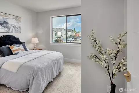 Bedroom - 4001 215th St SE #A, Bothell, WA 98021 photo 3 of 3