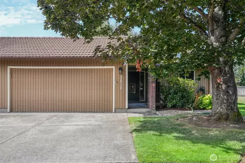 13612 NW 13th Ave, Vancouver, WA 98685