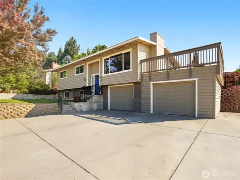 507 N Larch Ave, East Wenatchee, WA 98802