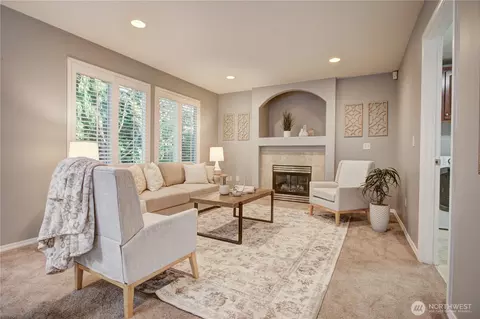 Living - 3218 96th Pl SE, Everett, WA 98208 photo 2 of 2