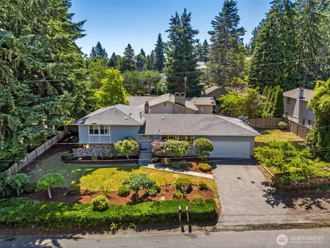 12055 25th Ave NE, Seattle, WA 98125