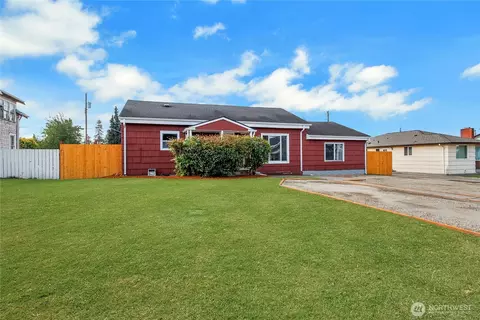 712 E 54th St, Tacoma, WA 98404