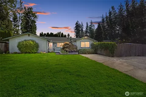 11607 212th Ave E, Sumner, WA 98391