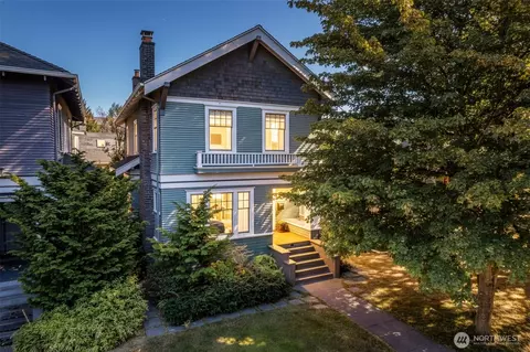 2430 8th Ave W, Seattle, WA 98119