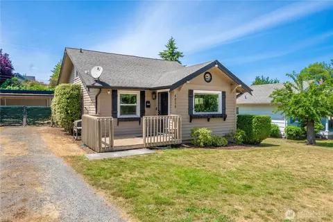 4050 E G St, Tacoma, WA 98404