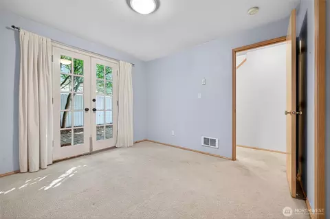 706 N 92nd St, Seattle, WA 98103 photo 25