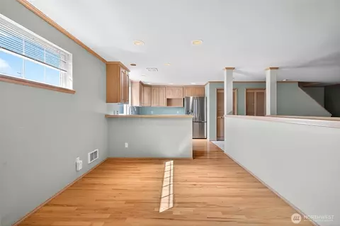 706 N 92nd St, Seattle, WA 98103 photo 30