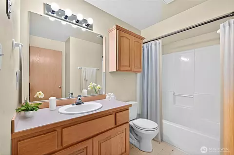 706 N 92nd St, Seattle, WA 98103 photo 15