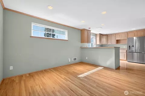 706 N 92nd St, Seattle, WA 98103 photo 29