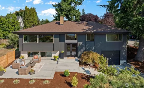 3204 Park Ave N, Renton, WA 98056
