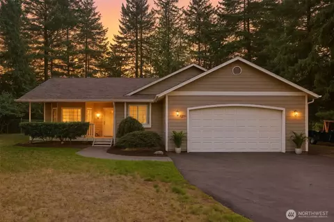 705 SW Logan Rd, Port Orchard, WA 98367