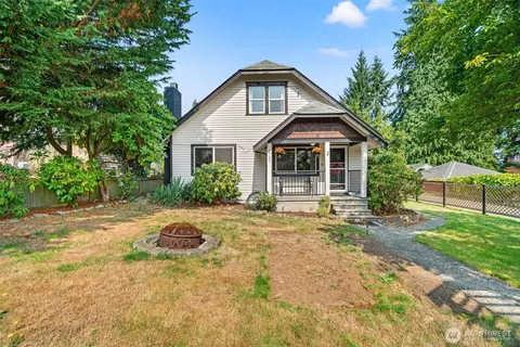 Exterior - 1721 63rd St SE, Everett, WA 98203 photo 9 of 9