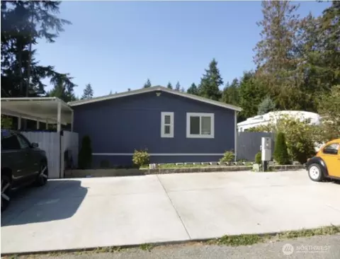 4695 N Park Acres Dr #10, Oak Harbor, WA 98277