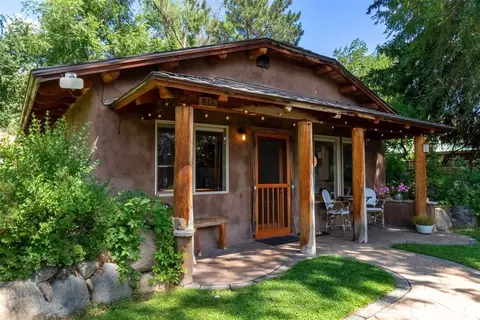 816 Castle Ave, Winthrop, WA 98862
