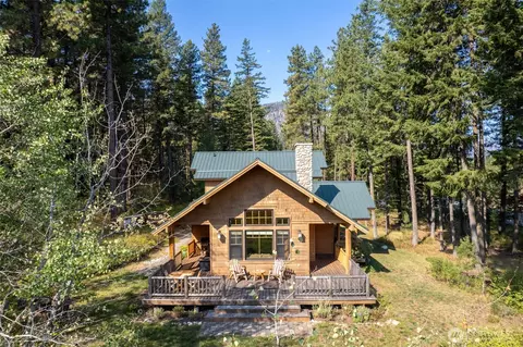 10 Wilson Ranch Rd, Mazama, WA 98833