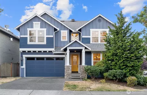 5212 NE 7th Pl, Renton, WA 98059
