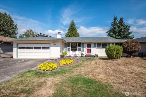 116 Holly Park St, Longview, WA 98632