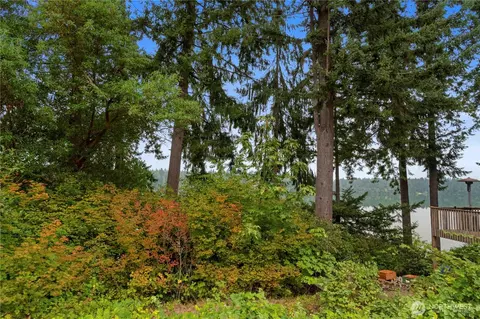 21912 Promontory Ct SE, Yelm, WA 98597