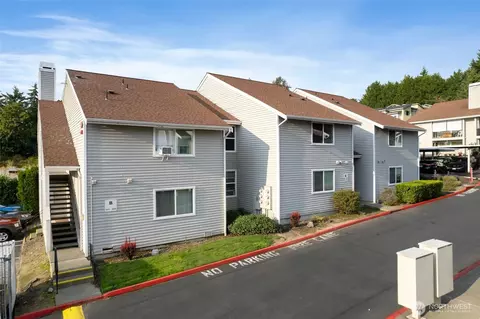 1626 Grant Ave S #B202, Renton, WA 98057