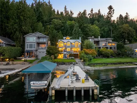 528 W Lake Sammamish Pkwy SE, Bellevue, WA 98008