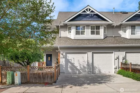 170 NW B Nw Dogwood St, Issaquah, WA 98027