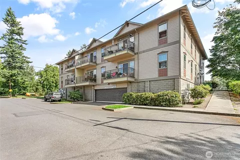 1991 Alder St #204, Ferndale, WA 98248