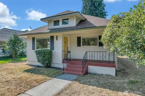 604 Dupont Ave, Dupont, WA 98327
