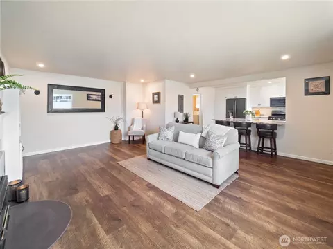 1841 Pioneer St, Enumclaw, WA 98022 photo 3