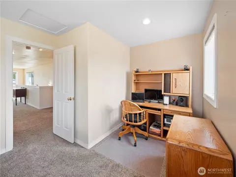 1841 Pioneer St, Enumclaw, WA 98022 photo 27