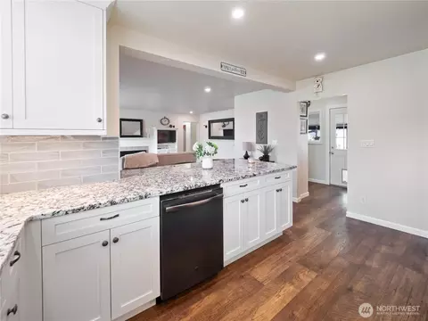 1841 Pioneer St, Enumclaw, WA 98022 photo 11