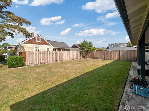 1841 Pioneer St, Enumclaw, WA 98022 photo 34
