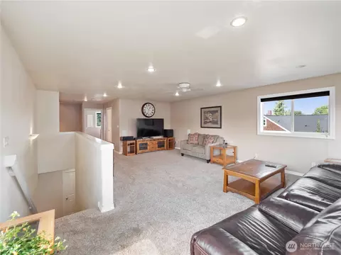 1841 Pioneer St, Enumclaw, WA 98022 photo 24