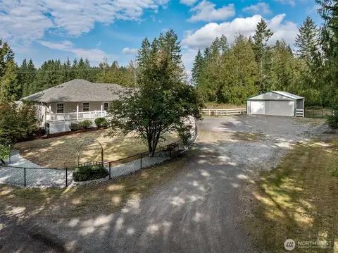 31004 SE 268th St, Ravensdale, WA 98051