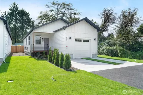 213 W Harriman St, Aberdeen, WA 98520