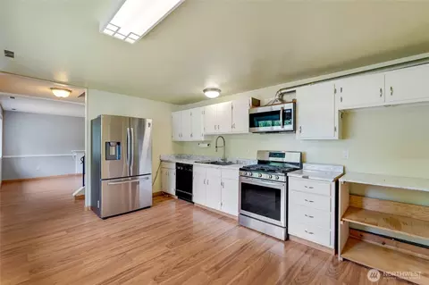 13715 59th Ave SE, Everett, WA 98208 photo 8
