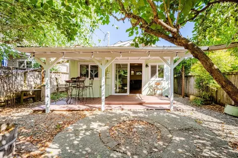 1624 11th Ave SW, Olympia, WA 98502