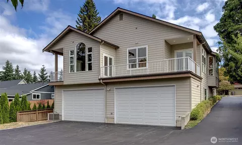 8029 126th Ave NE, Kirkland, WA 98033