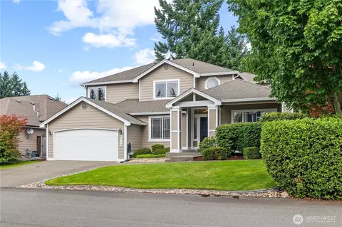 8913 180th Street Ct E, Puyallup, WA 98375